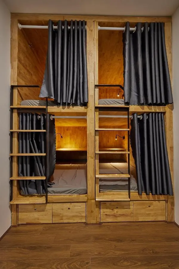 The Garden Capsule Hotel Da Nang 2*,